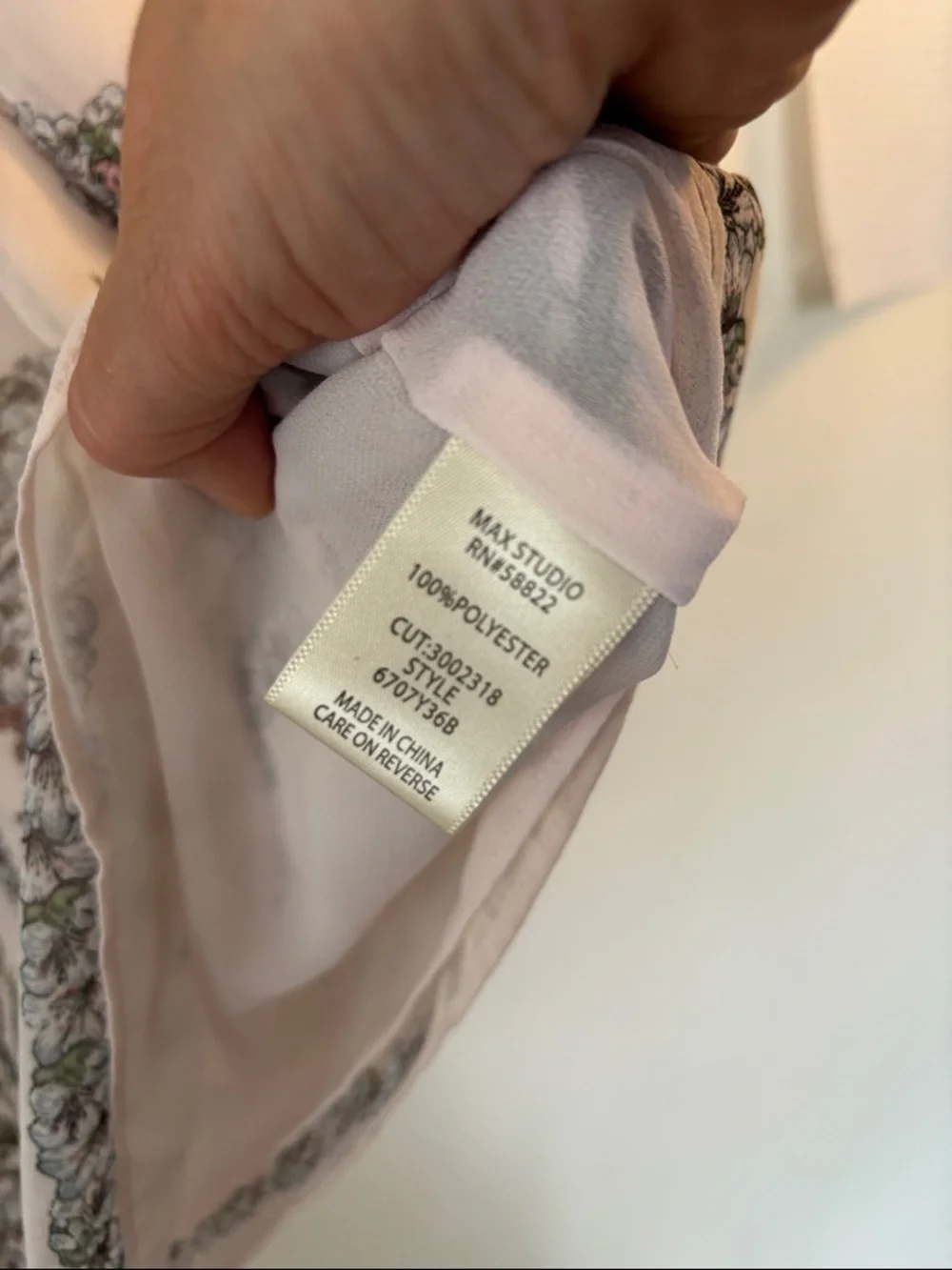NWOT Max Studio Blush Pink Floral Ruffle Tie-Neck Peep Camisole - Picture 4 of 7